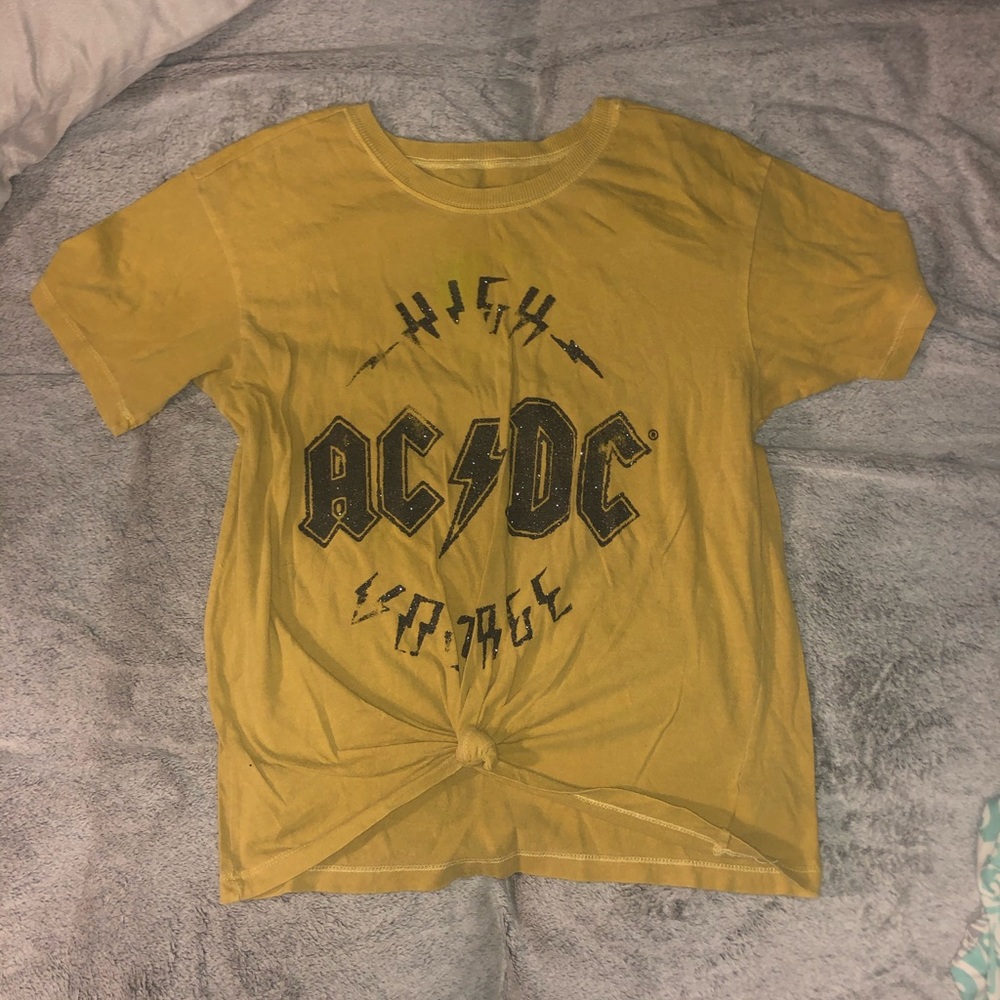 american eagle AC/DC t-shirt